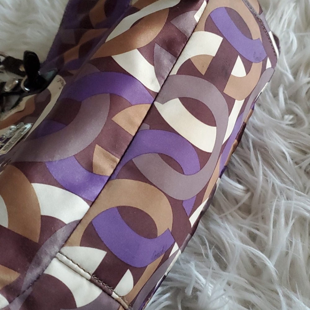 Coach Shoulder Bag - Picture 8 of 10